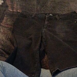 Woman's St. John Bay's Shorts